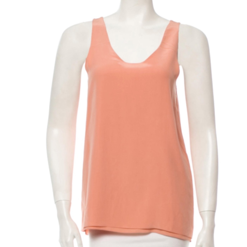Chloe Sleeveless silk top in crêpe de chine